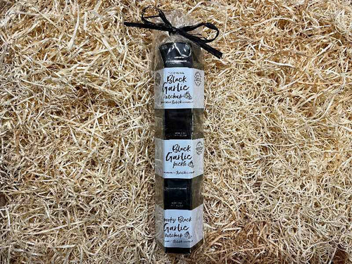 Gift Wrap Black Garlic