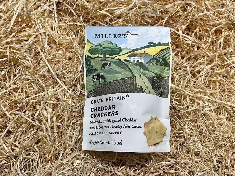 Grate Britain Cheddar Crackers Pouches 45g - The Courtyard Marketplace